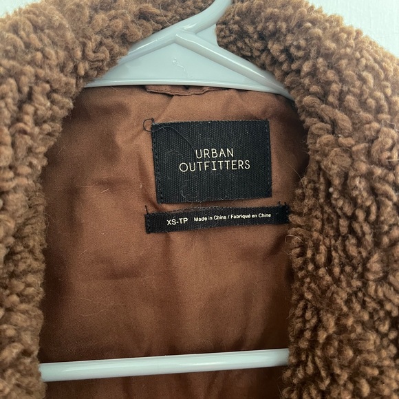 Warm brown UO teddy coat - Picture 3 of 5